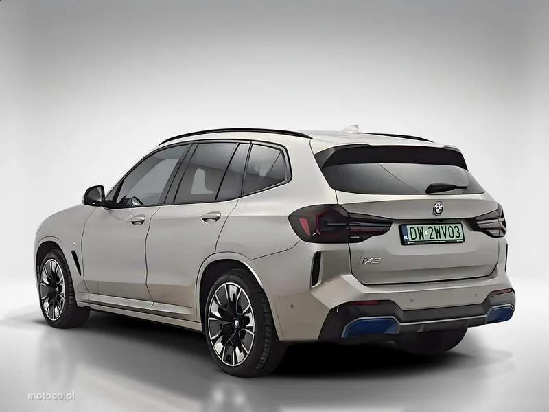 BMW iX3 3