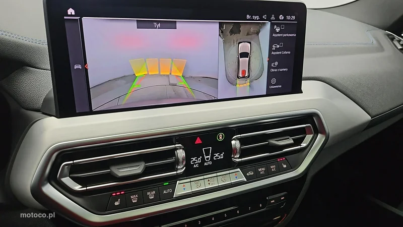 BMW iX3 21