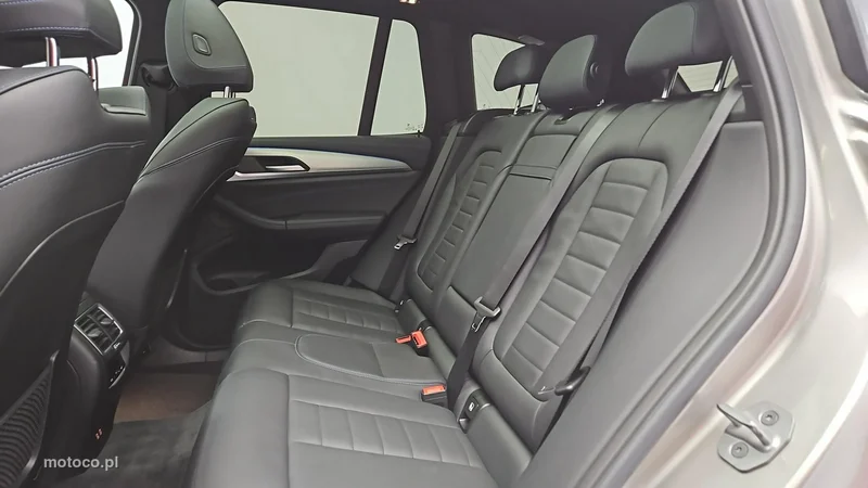 BMW iX3 22