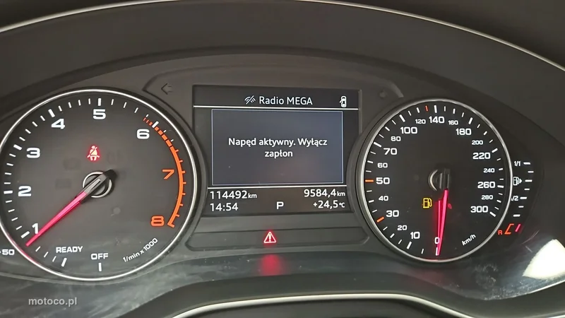 Audi A4 B9 15