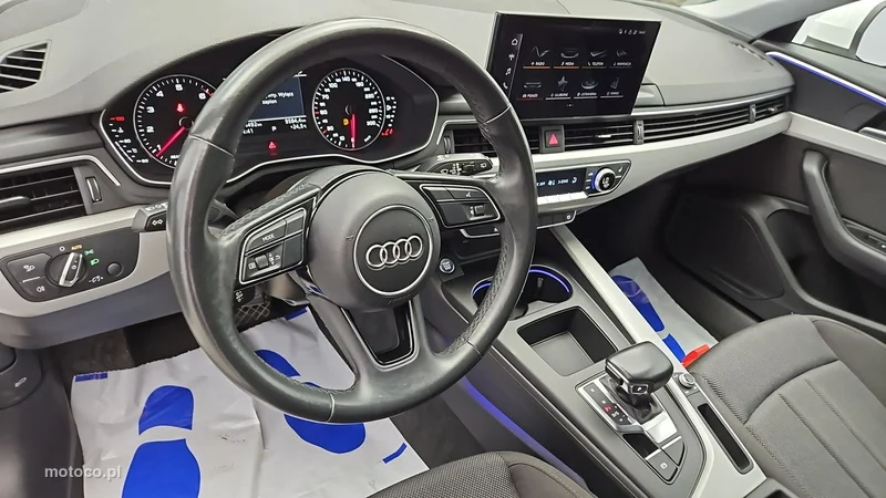 Audi A4 B9 9