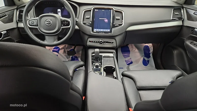 Volvo XC 90 13
