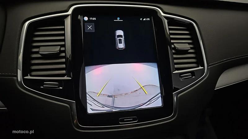 Volvo XC 90 21