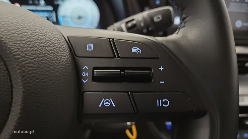 Hyundai i20 15