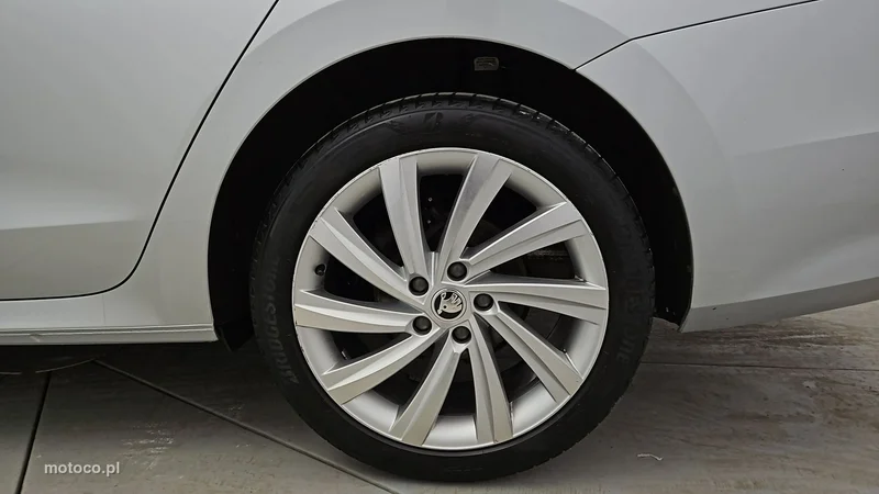 Skoda Octavia IV 25