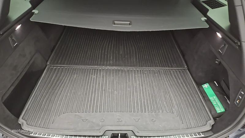 Volvo XC 90 24