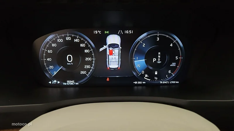 Volvo XC 90 14