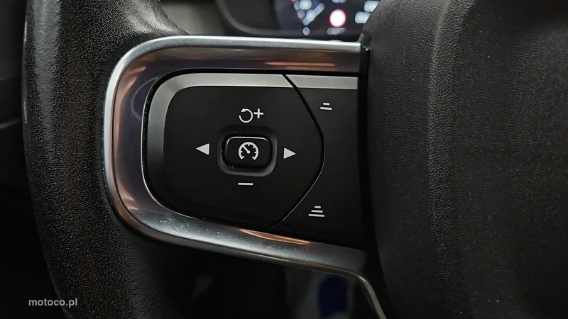 Volvo XC 40 16