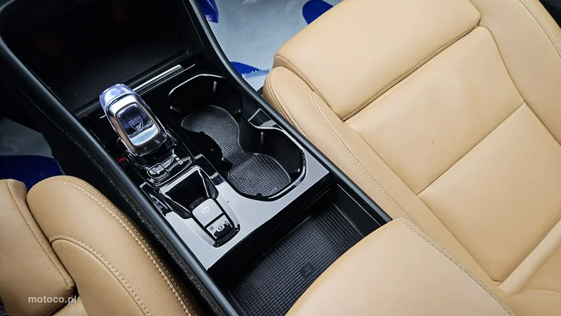 Volvo XC 40 18