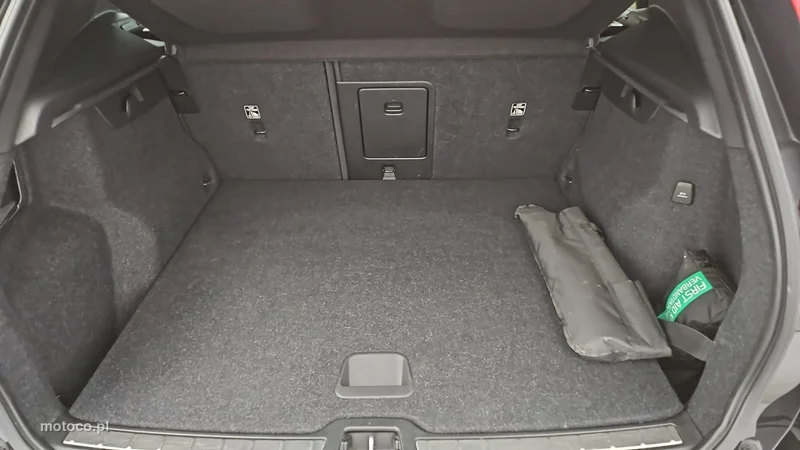 Volvo XC 40 23