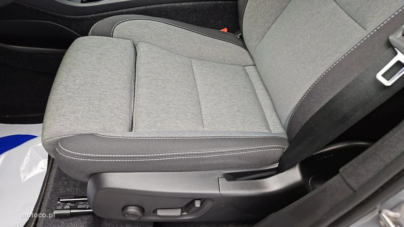Volvo XC 40 12