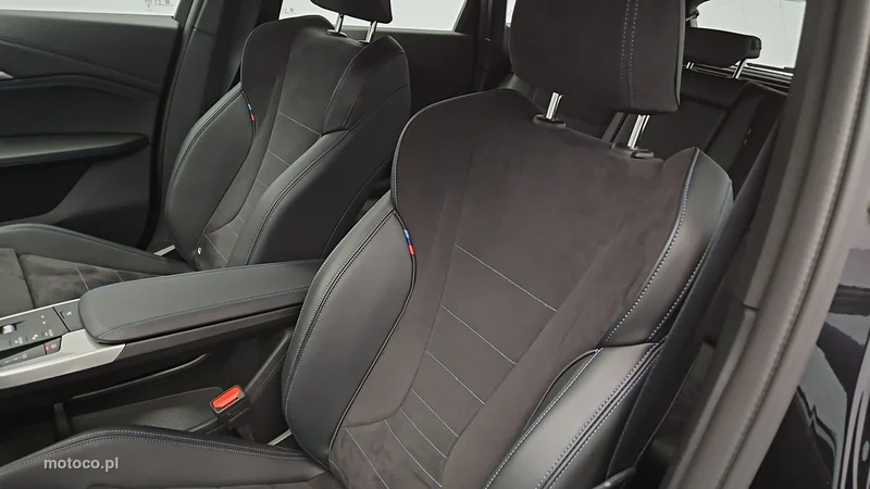 BMW X1 U11 11