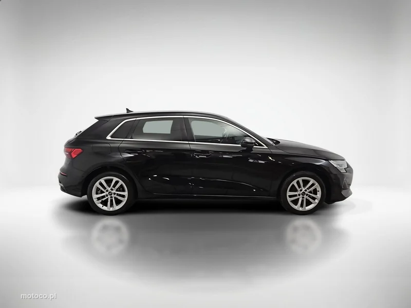 Audi A3 8Y 6