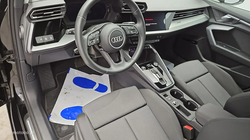 Audi A3 8Y 9