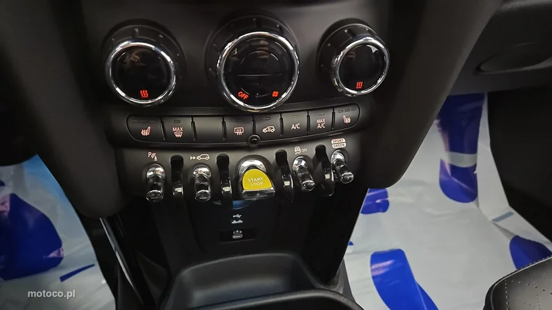 MINI Cooper 19