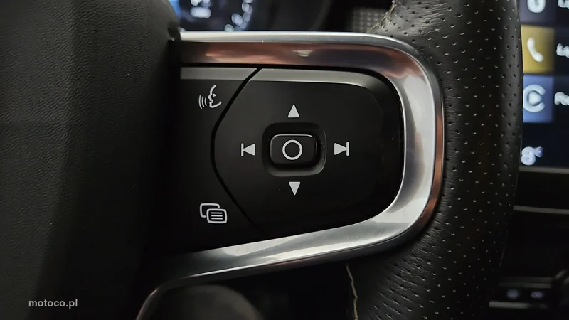 Volvo XC 40 15