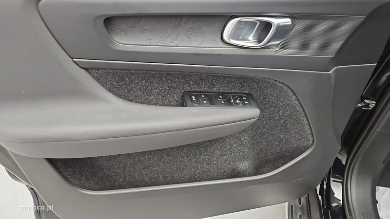 Volvo XC 40 10