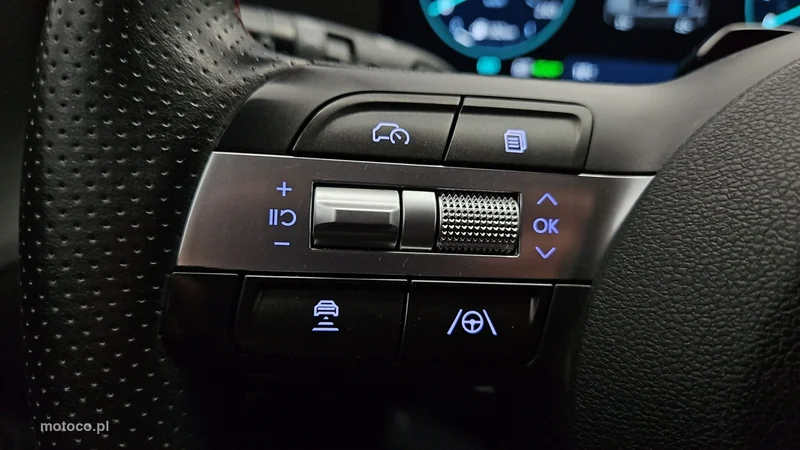 Hyundai KONA 16