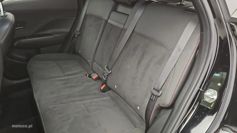 Hyundai KONA 22