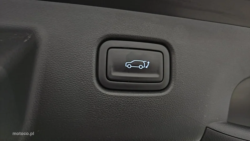 Hyundai KONA 24