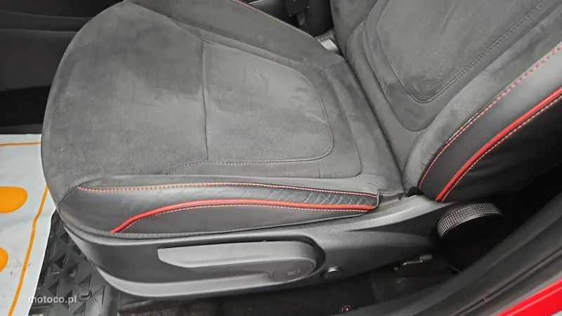 Hyundai TUCSON 12