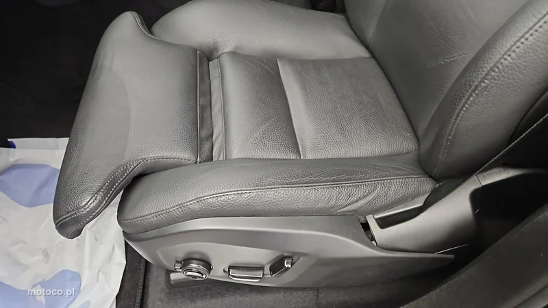 Volvo XC 90 12