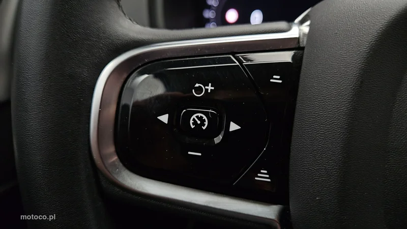 Volvo XC 90 16
