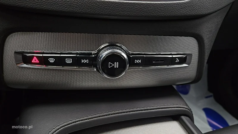 Volvo XC 90 19