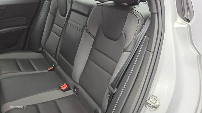 Volvo S60 22