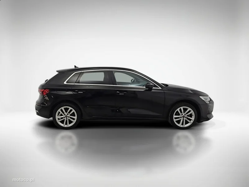 Audi A3 8Y 6