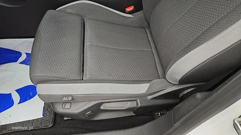 Opel Astra L 12