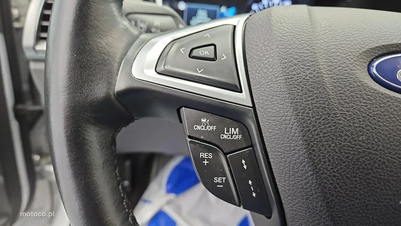 Ford Mondeo V 16