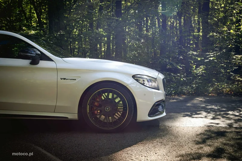 Mercedes-Benz Klasa C W205 C 63 AMG 11