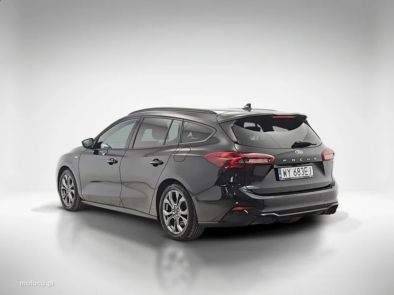 Ford Focus IV 3
