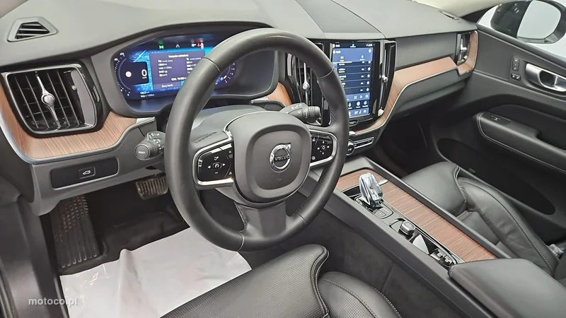 Volvo XC 60 9