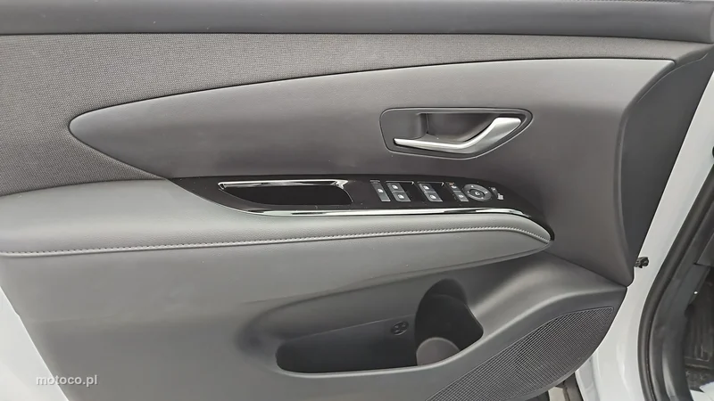 Hyundai TUCSON 10