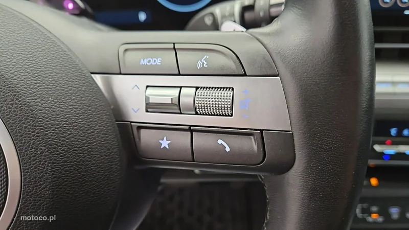 Hyundai KONA 15