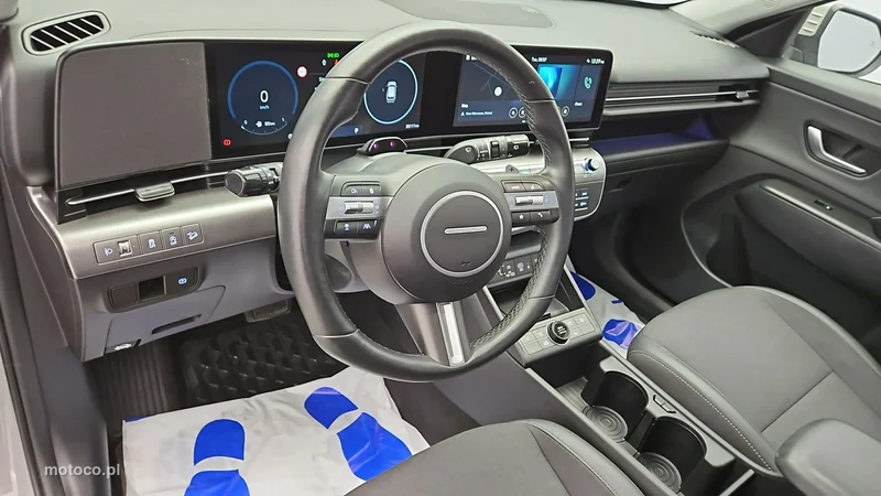 Hyundai KONA 9