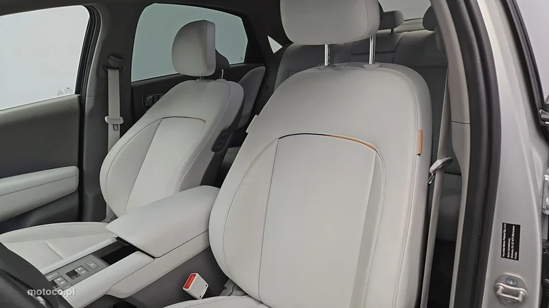 Hyundai IONIQ 6 11