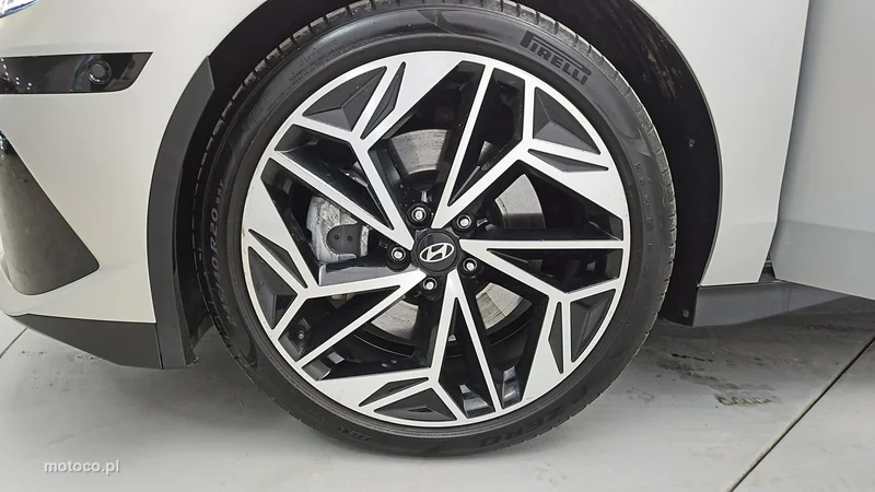 Hyundai IONIQ 6 28