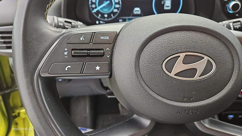 Hyundai i20 16