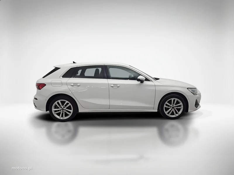 Audi A3 8Y 6