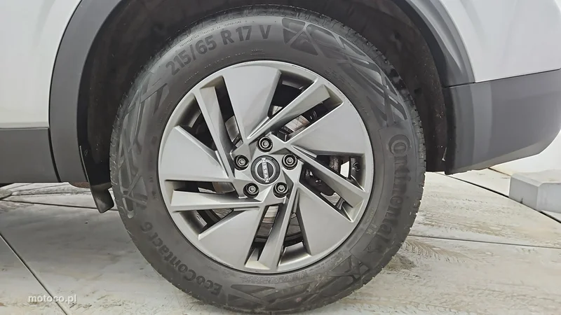 Nissan Qashqai 24