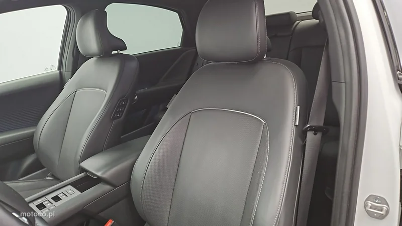 Hyundai IONIQ 6 11