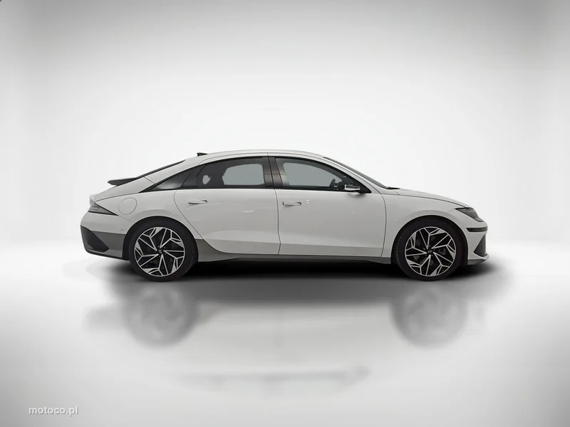 Hyundai IONIQ 6 6