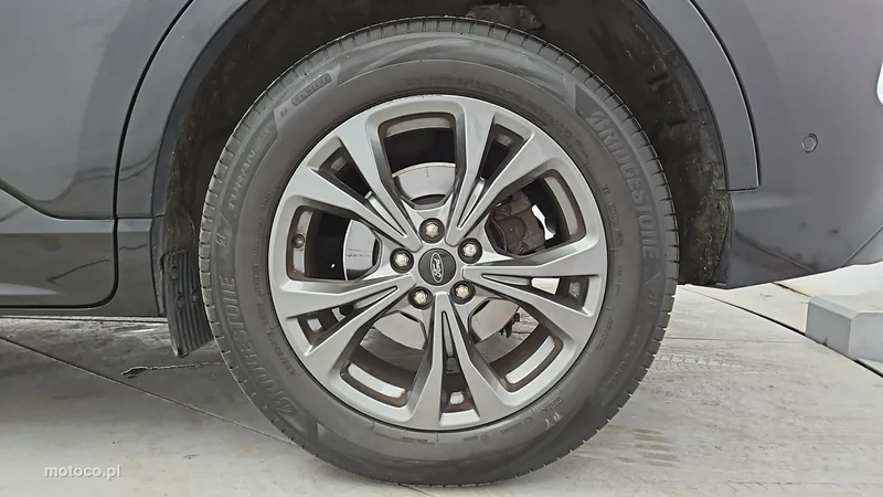 Ford Kuga III 26