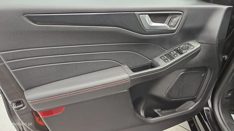 Ford Kuga III 10