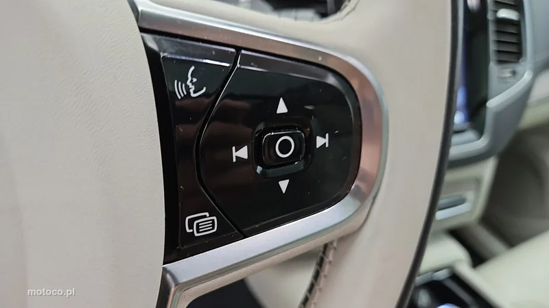 Volvo XC 90 15