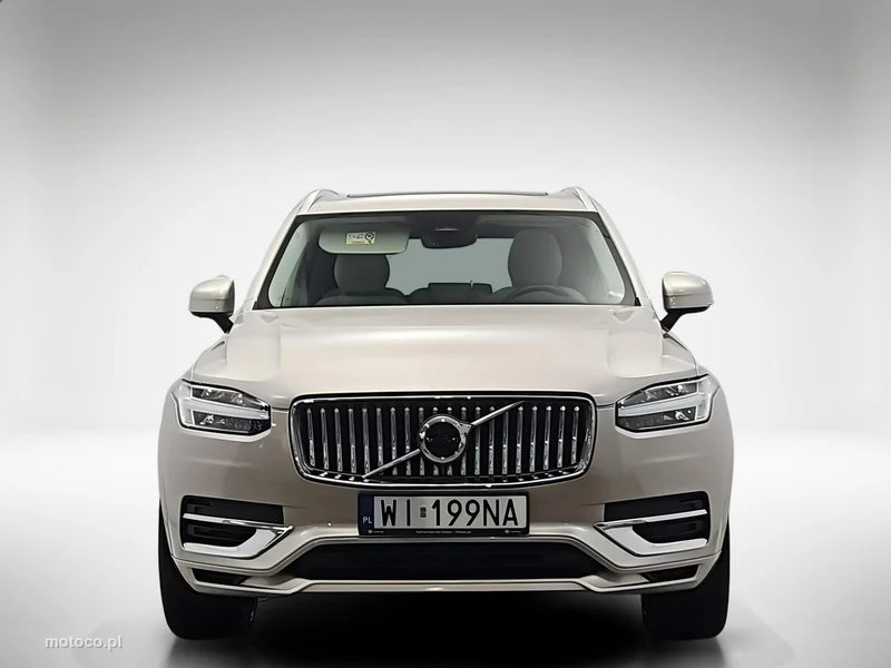 Volvo XC 90 8