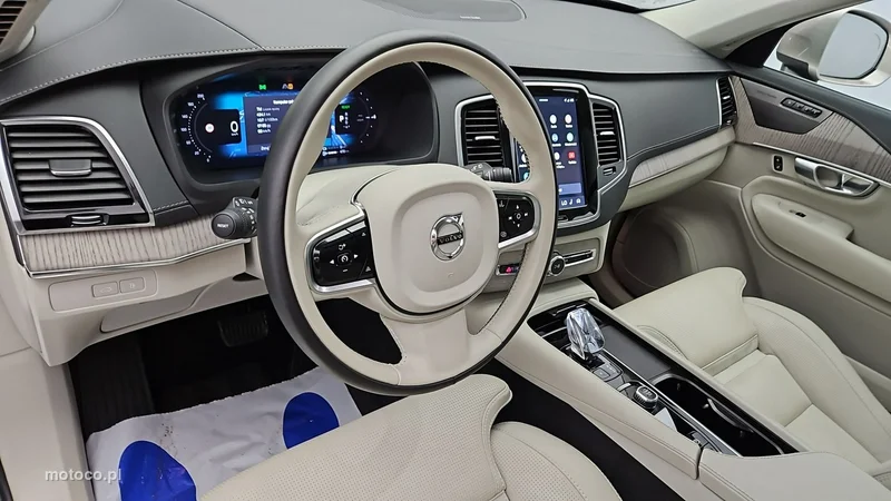 Volvo XC 90 9